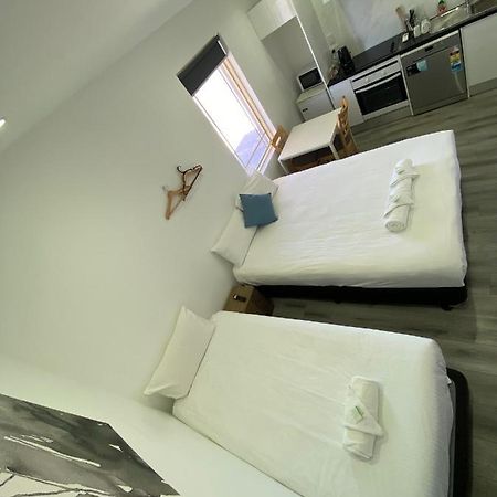 Central Motel مودجي المظهر الخارجي الصورة