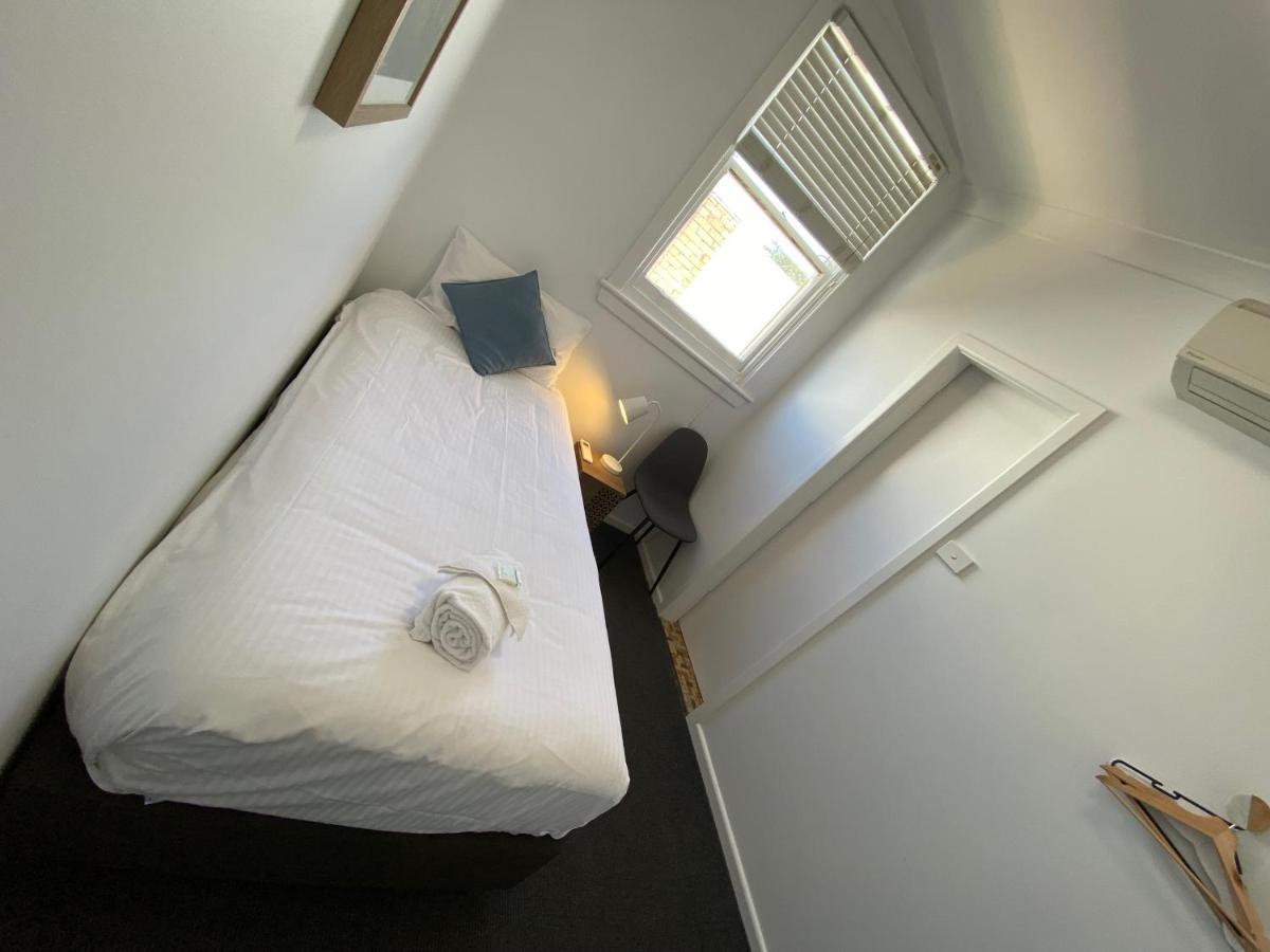 Central Motel مودجي المظهر الخارجي الصورة
